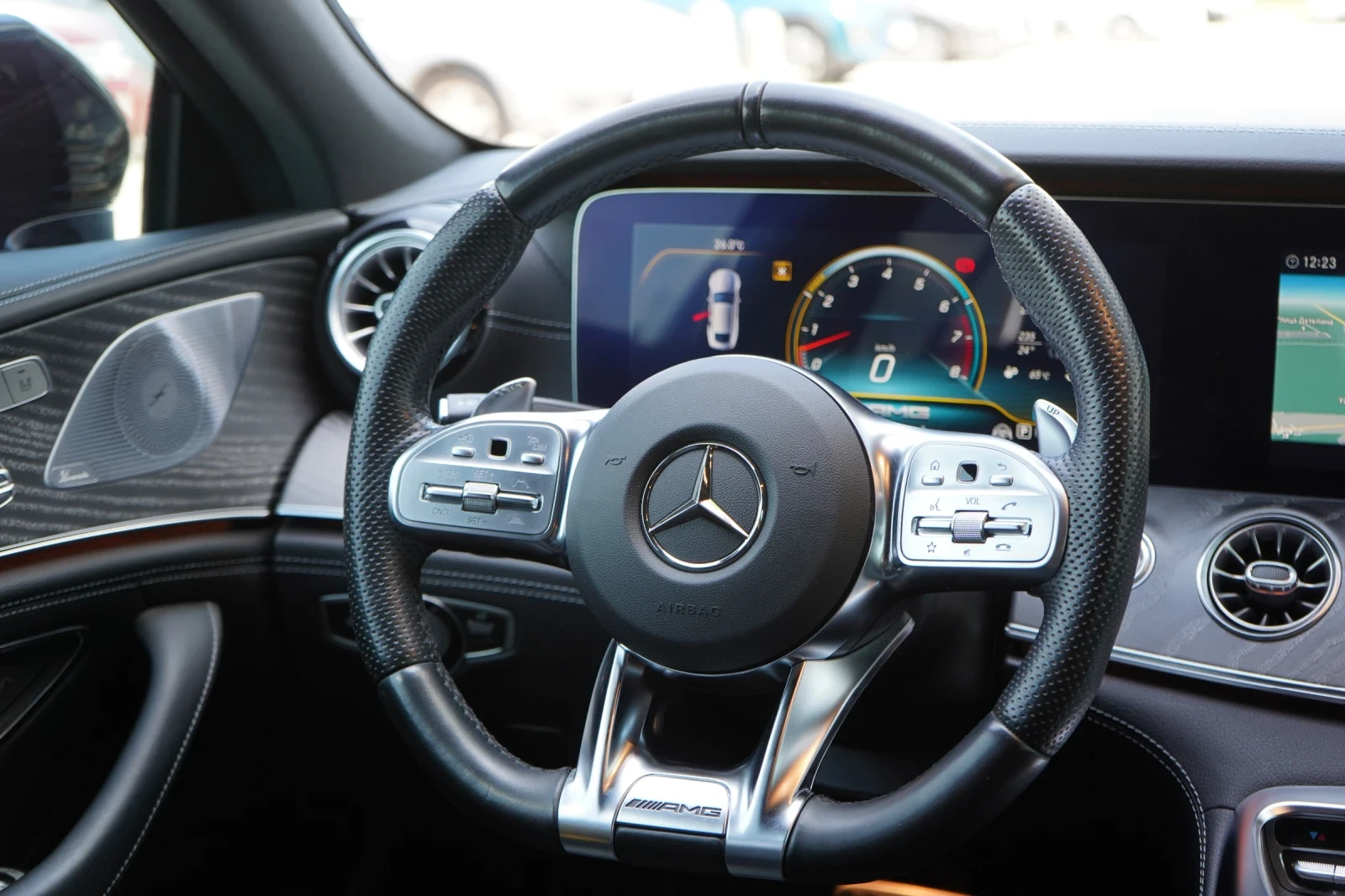 Mercedes-Benz AMG GT 43* BURMESTER* 53 OPTIC* AIRMATIC* 360* KEYLESS* В, снимка 10 - Автомобили и джипове - 54818929