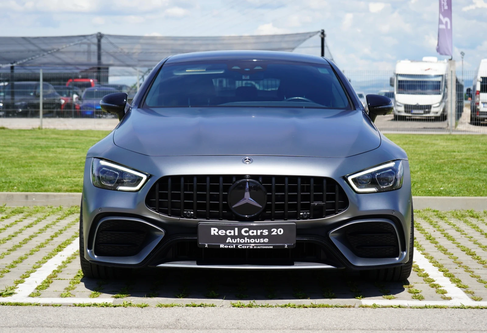 Mercedes-Benz AMG GT 43* BURMESTER* 53 OPTIC* AIRMATIC* 360* KEYLESS* В, снимка 2 - Автомобили и джипове - 54818929