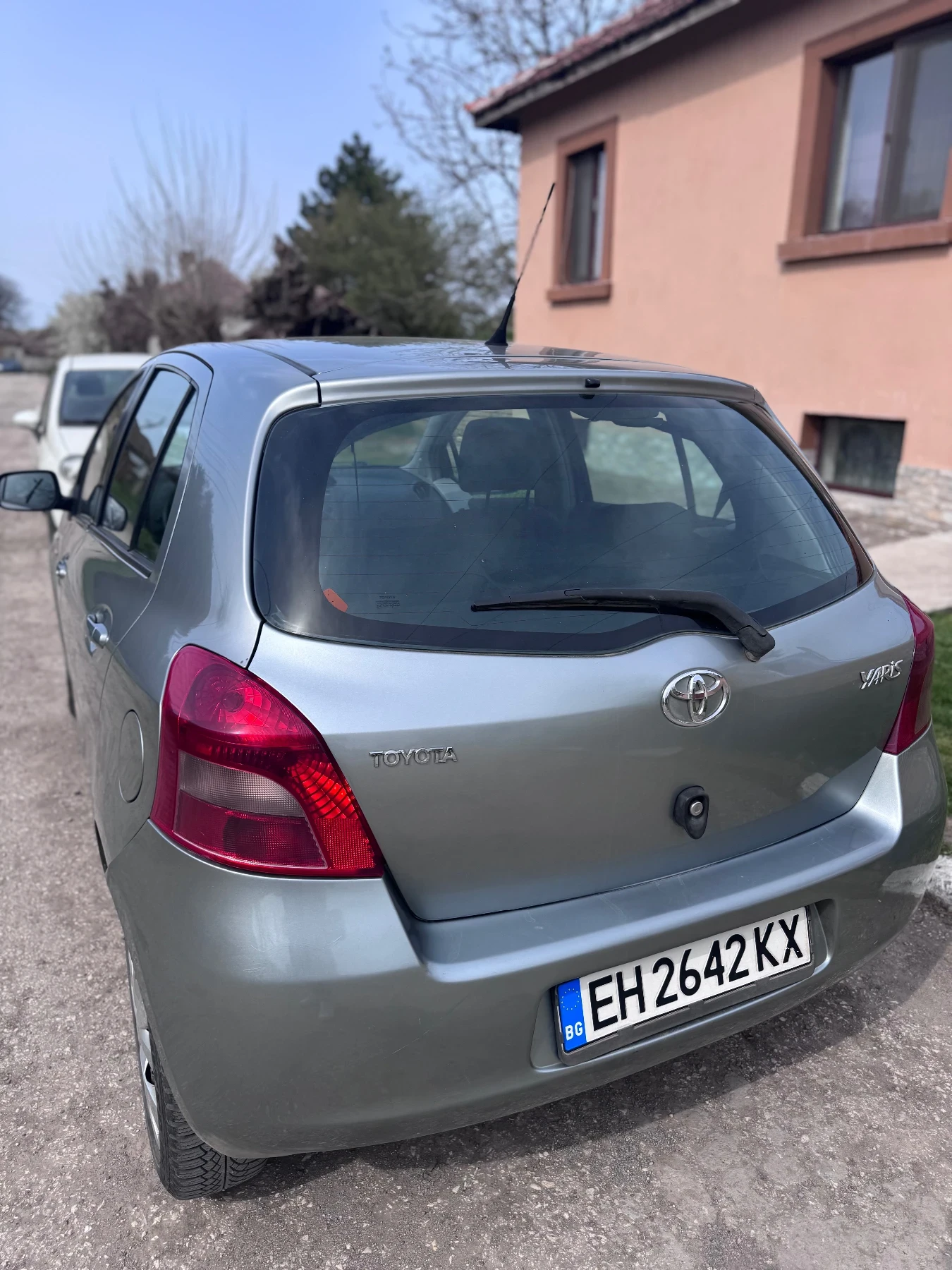 Toyota Yaris, снимка 2 - Автомобили и джипове - 54925365