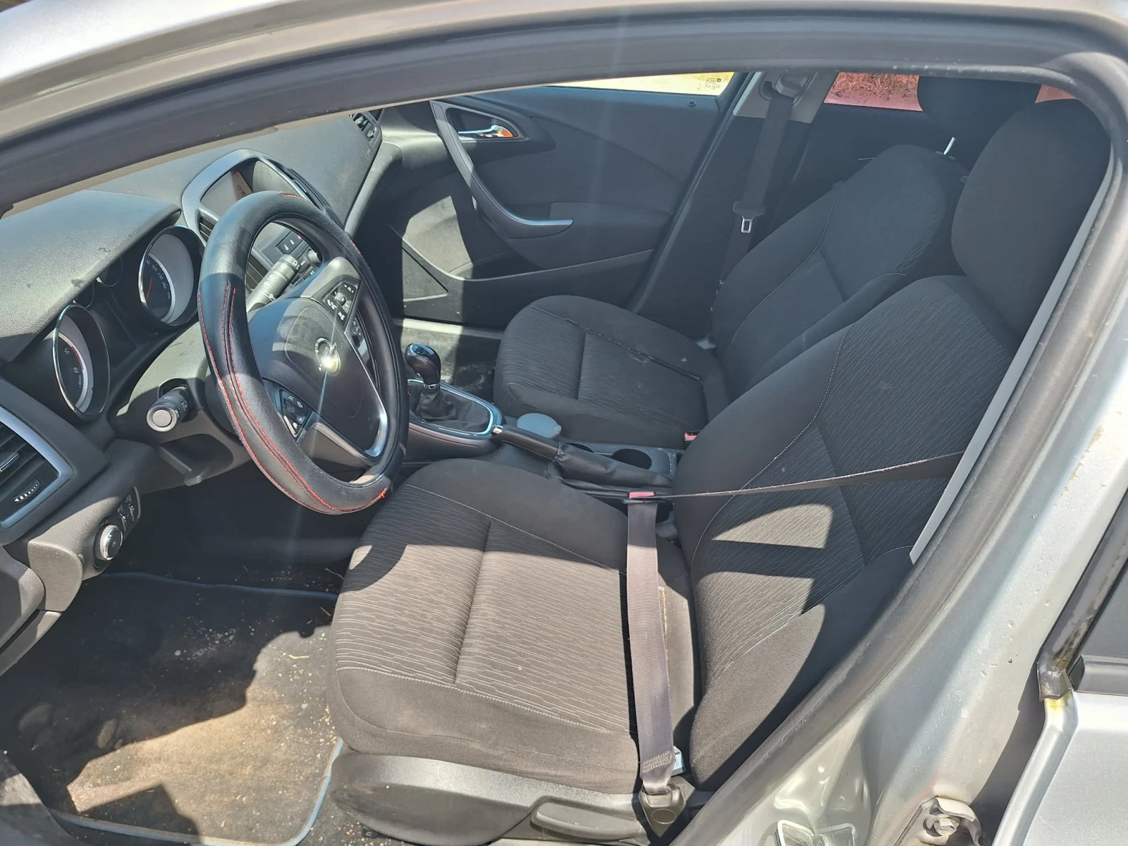 Opel Astra 1.6 ECObultec, снимка 14 - Автомобили и джипове - 54955975