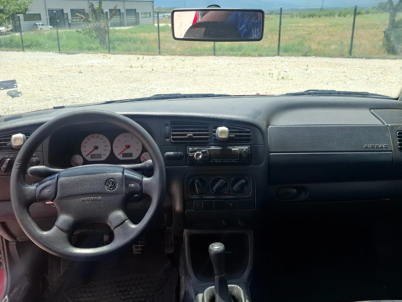 VW Golf 1.8/Газ/Климатик, снимка 6 - Автомобили и джипове - 55145573