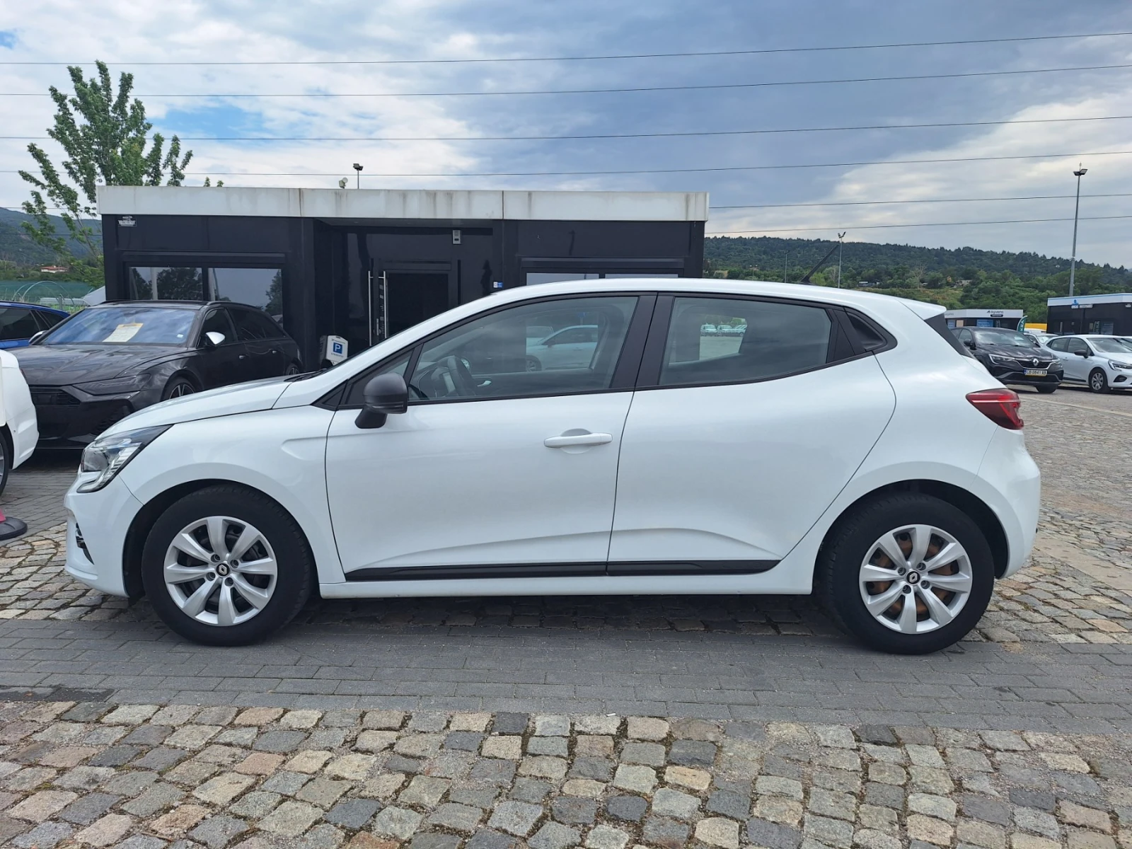 Renault Clio 1.0Tce/90к.с., снимка 8 - Автомобили и джипове - 55174390