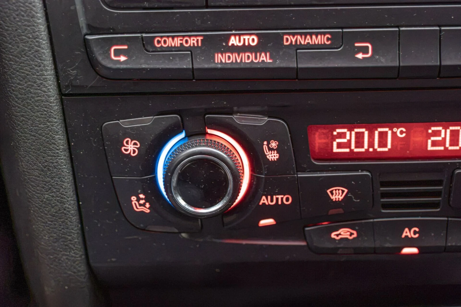 Audi A5 3.0TDI/Quattro/Обдухване/PDC/F1/Coupe, снимка 11 - Автомобили и джипове - 55407752