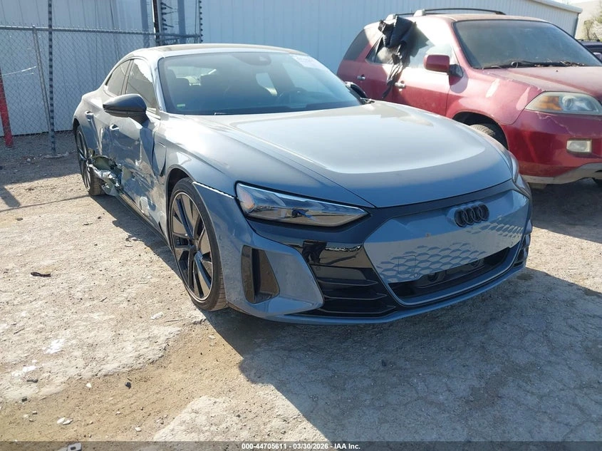 Audi E-Tron GT Rs Quattro, снимка 2 - Автомобили и джипове - 55534526