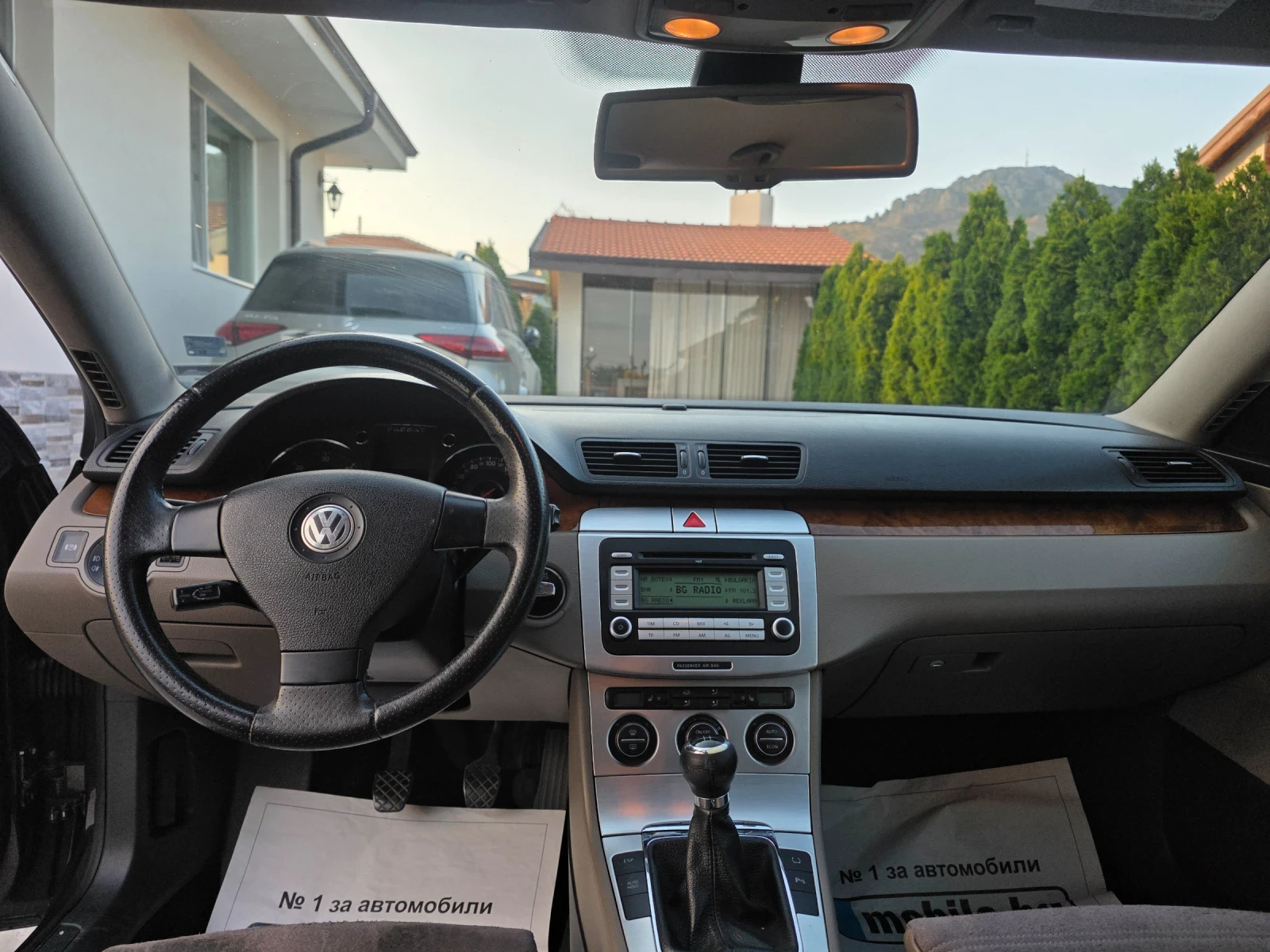 VW Passat 2.0 TDI НАПЪЛНО ОБСЛУЖЕН , снимка 11 - Автомобили и джипове - 55656946