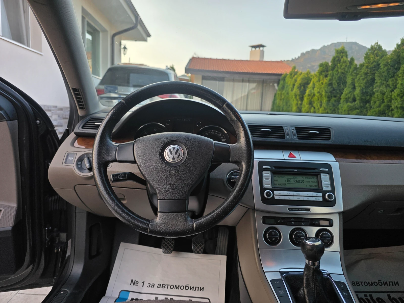 VW Passat 2.0 TDI НАПЪЛНО ОБСЛУЖЕН , снимка 12 - Автомобили и джипове - 55656946