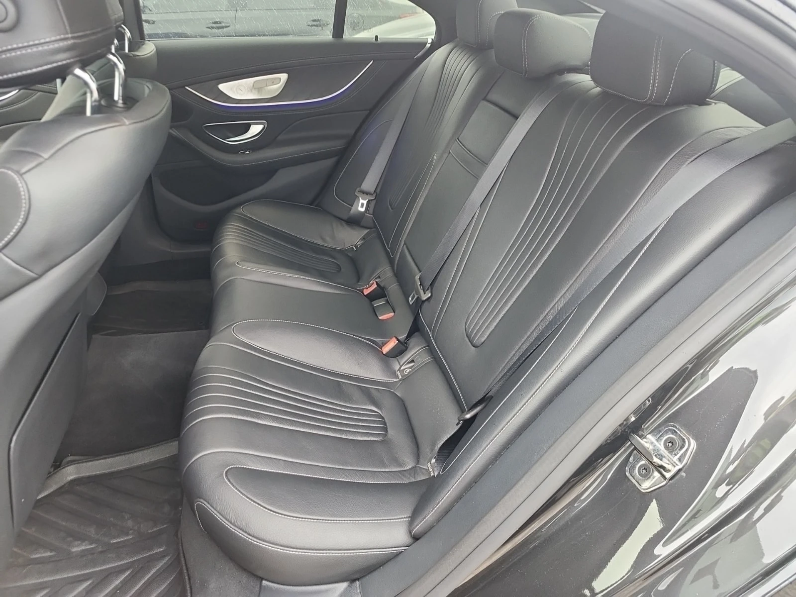 Mercedes-Benz CLS 450 АМГ ПАКЕТ/CARFAX/ФИНАНСИРАНЕ, снимка 12 - Автомобили и джипове - 56122899