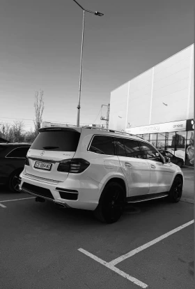 Mercedes-Benz GL 550 4.7Biturbo, снимка 9