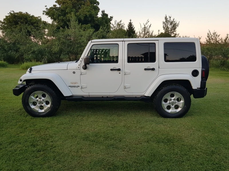 Jeep Wrangler 3.6i SAHARA UNLIMITED , снимка 1 - Автомобили и джипове - 47371601