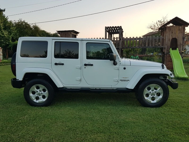 Jeep Wrangler 3.6i SAHARA UNLIMITED , снимка 2 - Автомобили и джипове - 47467985