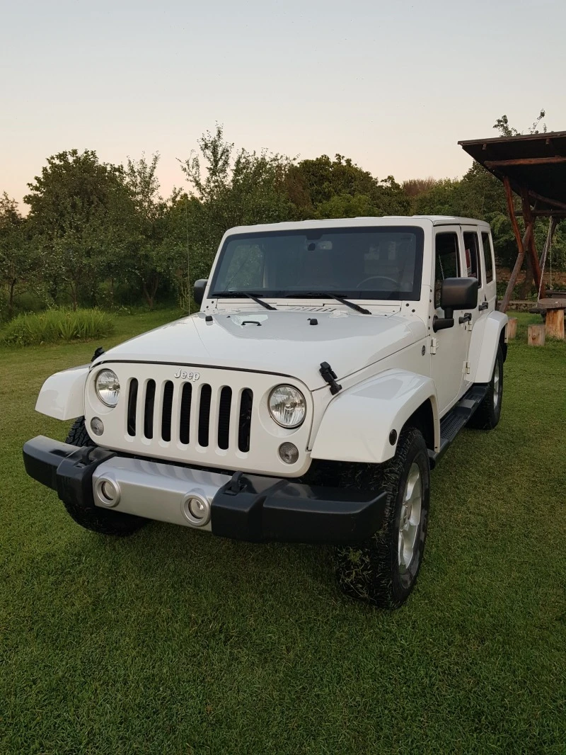 Jeep Wrangler 3.6i SAHARA UNLIMITED , снимка 3 - Автомобили и джипове - 47371601