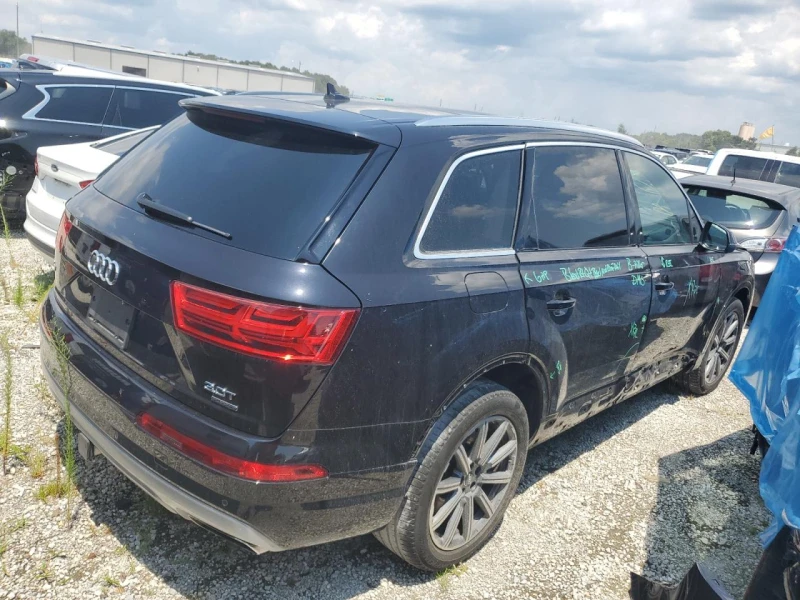 Audi Q7 дигитално табло* дистроник* панорама* подгрев/обду, снимка 10 - Автомобили и джипове - 47393472