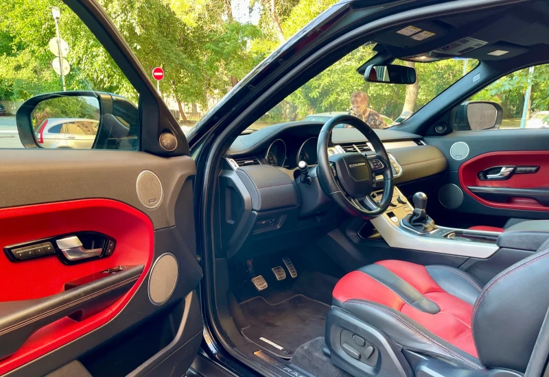 Land Rover Range Rover Evoque 4х4, снимка 9 - Автомобили и джипове - 51535664