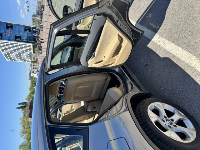 BMW X1, снимка 12 - Автомобили и джипове - 54333539