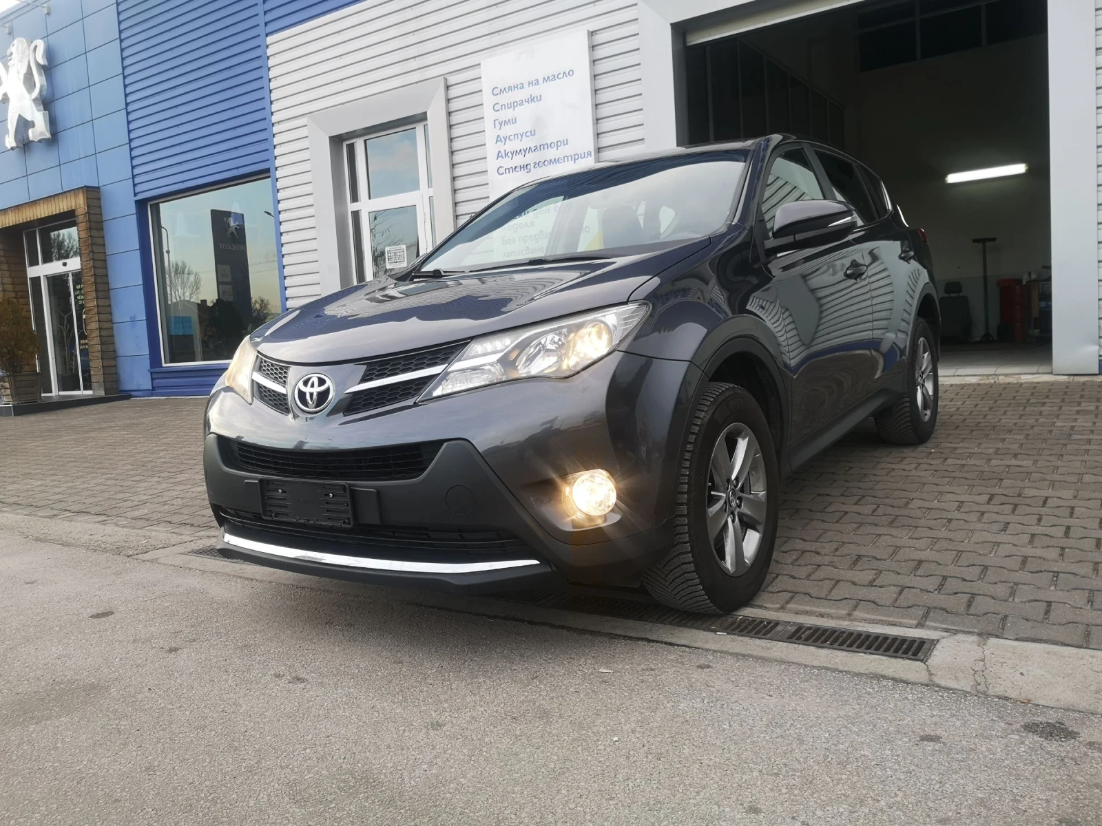 Toyota Rav4 2.0 D EURO 5B - изображение 2