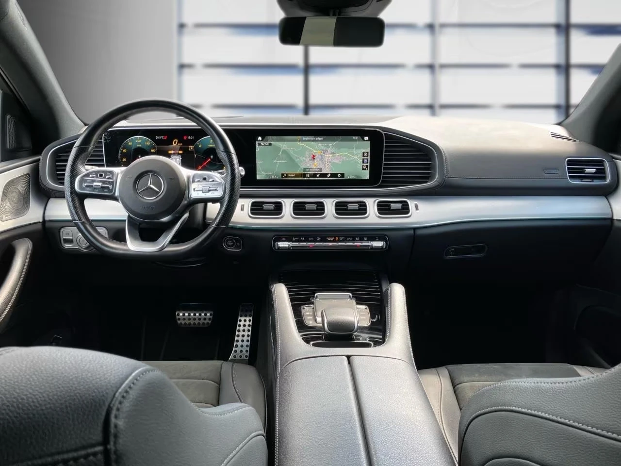 Mercedes-Benz GLE 400 d/COUPE/330HP/AMG/4M/360CAM/CARPLAY/HUD/KLESS/533f - изображение 8