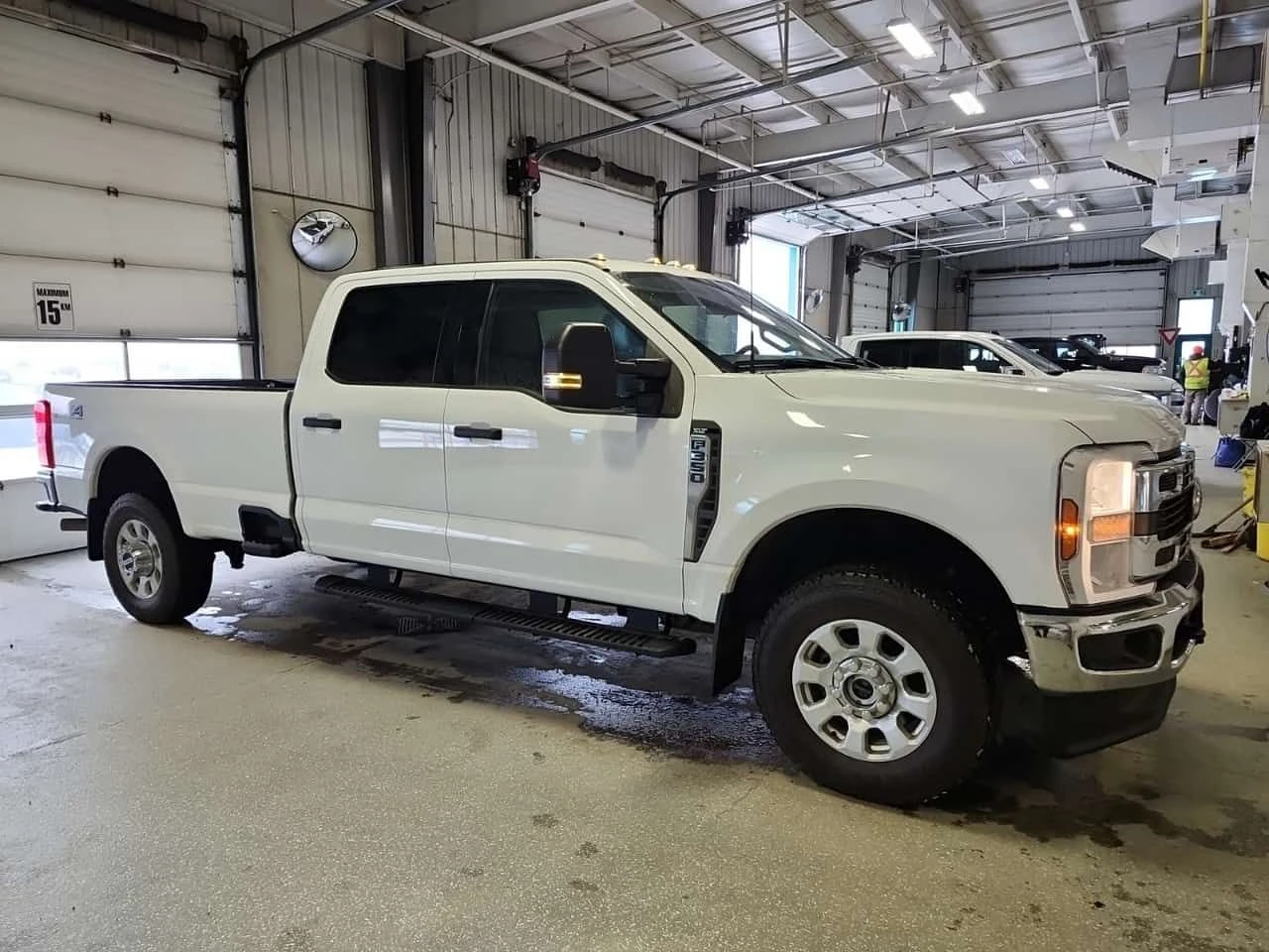 Ford F350 SUPER DUTY SRW XLT| 2 КЛЮЧА, снимка 2 - Автомобили и джипове - 54109587