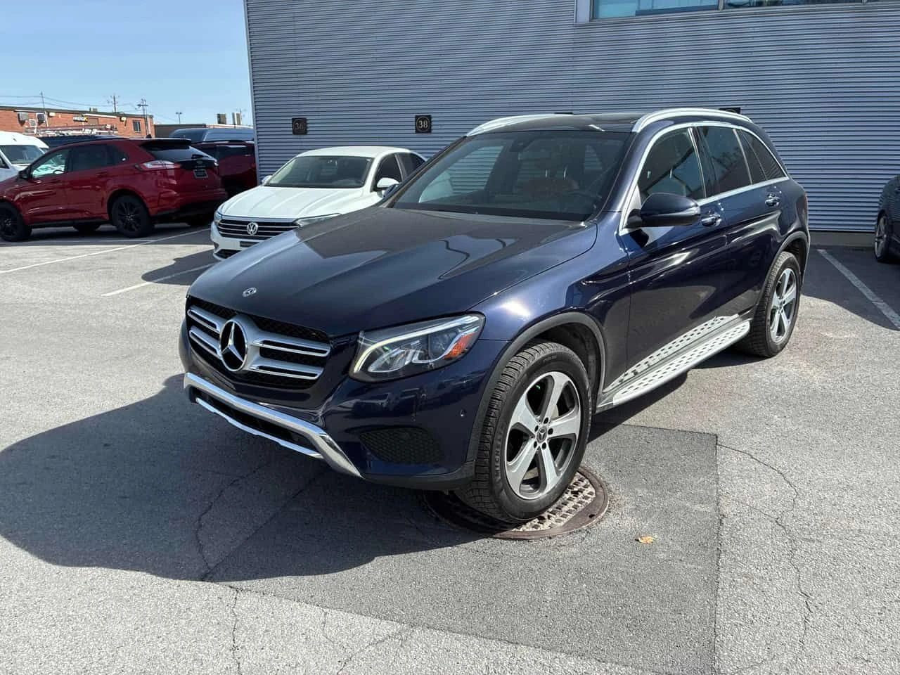 Mercedes-Benz GLC * 300 * CARFAX * БЕЗ ПЪРВОНАЧАЛНА ВНОСКА