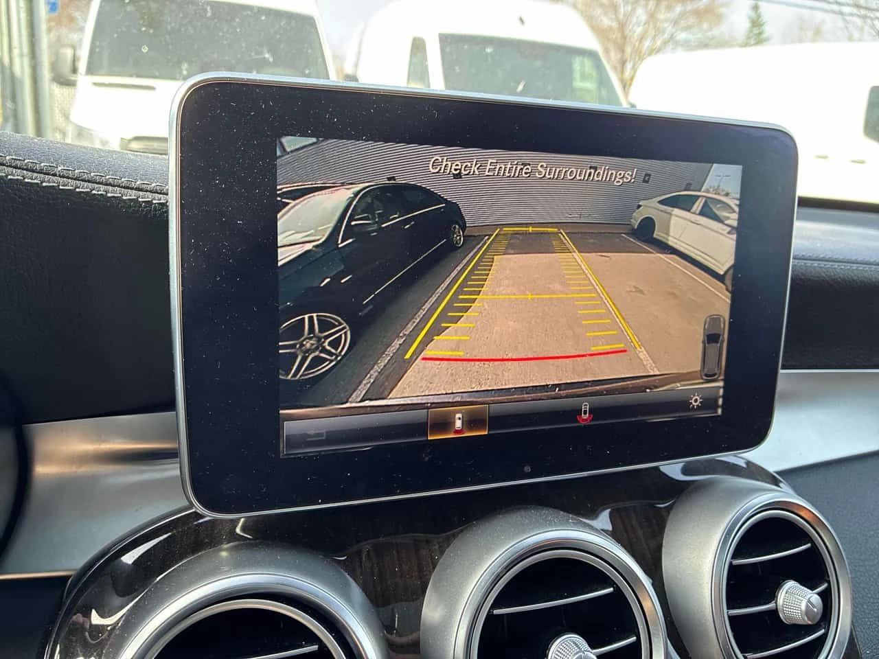 Mercedes-Benz GLC 300 4MATIC* PANORAMA* ПОДГРЕВИ* , снимка 14 - Автомобили и джипове - 54345564