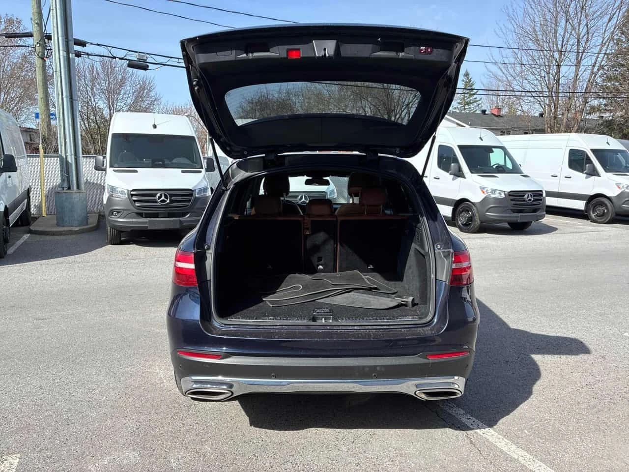 Mercedes-Benz GLC 300 4MATIC* PANORAMA* ПОДГРЕВИ* , снимка 13 - Автомобили и джипове - 54345564