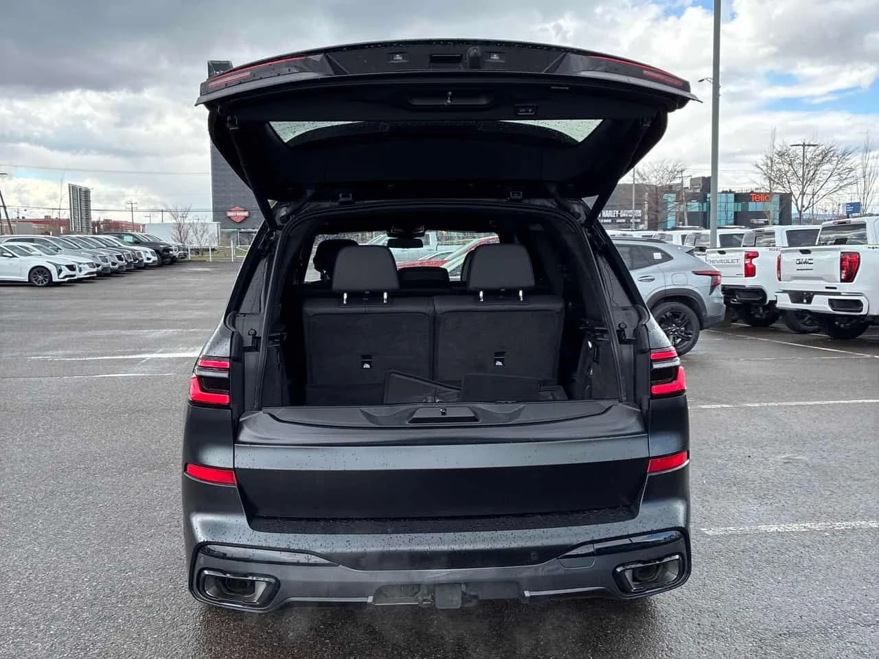 BMW X7 xDrive40i| M SPORT| SHADOW| HUD| DISTR| 360| HAR/K, снимка 6 - Автомобили и джипове - 54479877