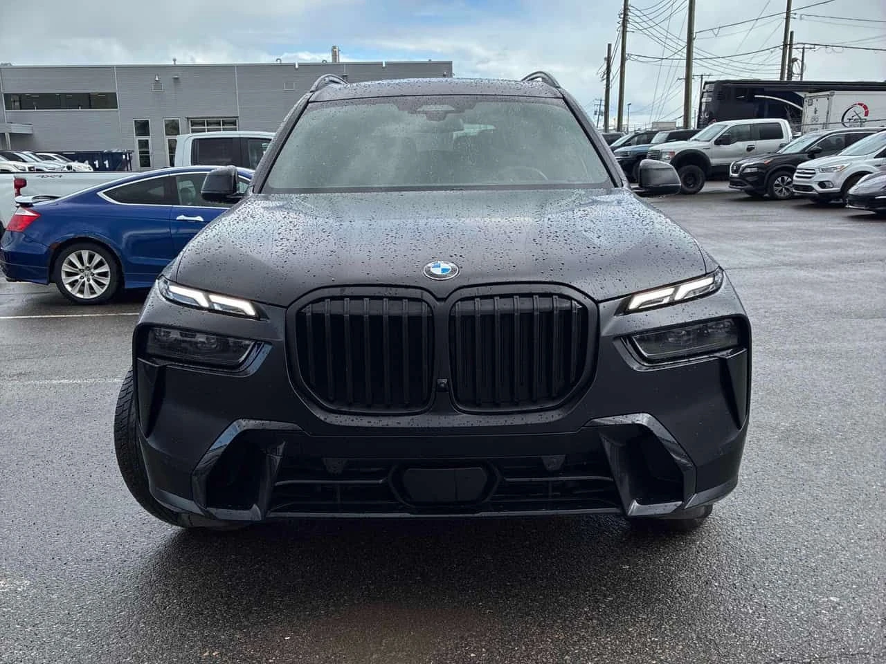 BMW X7 xDrive40i| M SPORT| SHADOW| HUD| DISTR| 360| HAR/K, снимка 2 - Автомобили и джипове - 54479877