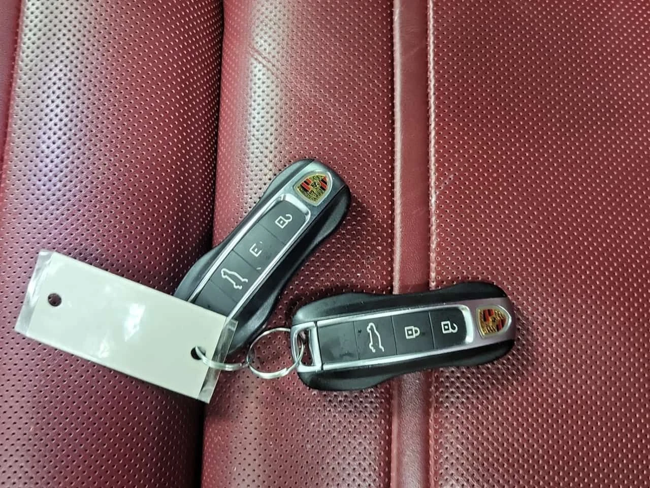 Porsche Cayenne * AWD * CARFAX * Бeз инциденти * , снимка 11 - Автомобили и джипове - 54821375