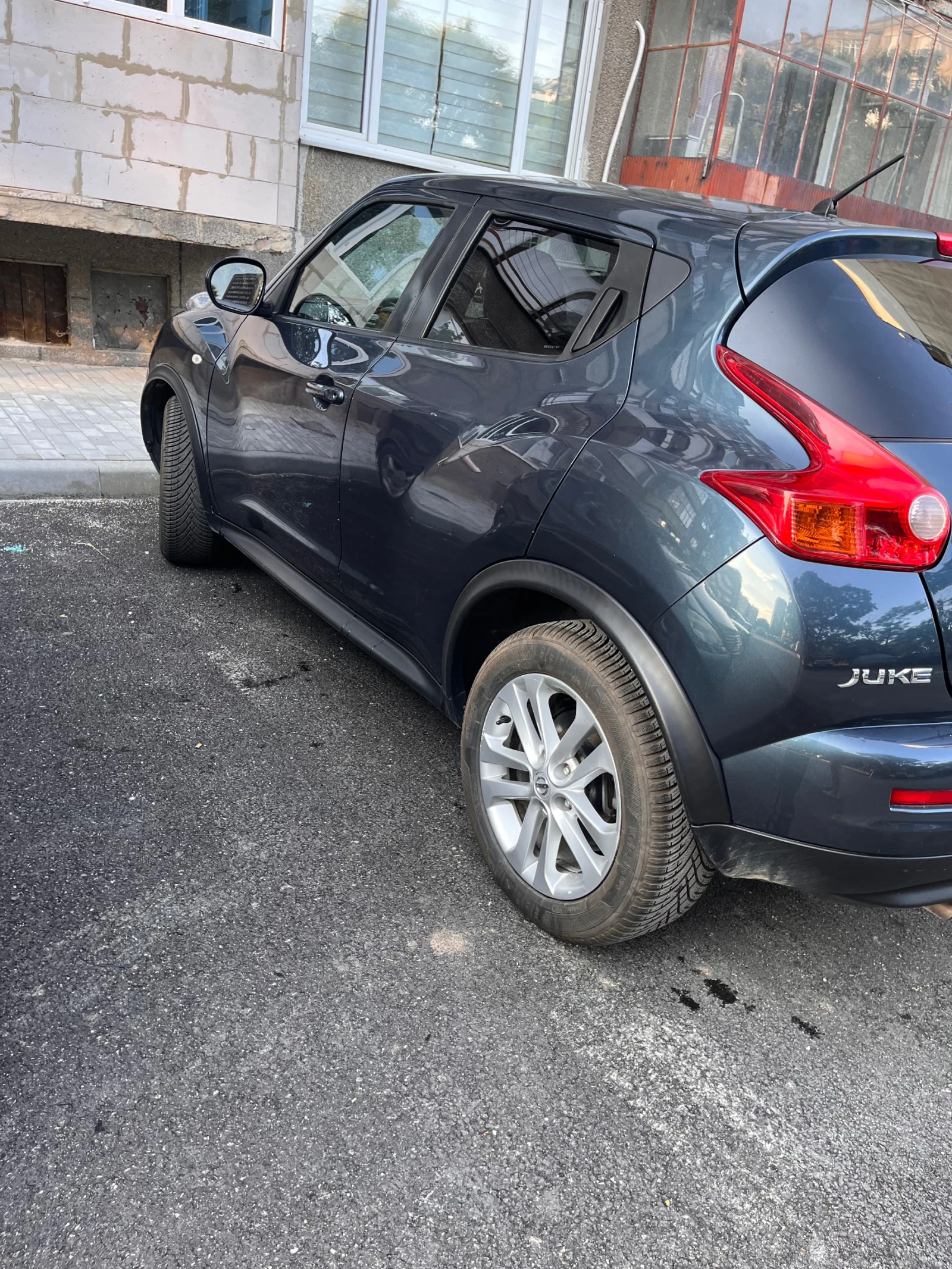 Nissan Juke, снимка 12 - Автомобили и джипове - 55051892