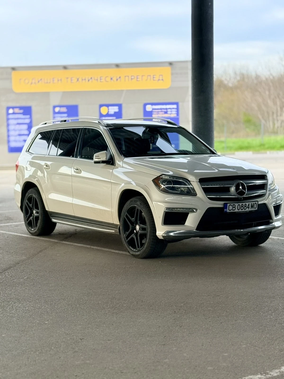 Mercedes-Benz GL 550 4.7Biturbo, снимка 6 - Автомобили и джипове - 55169212