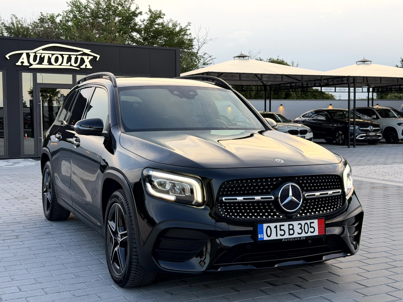 Mercedes-Benz GLB 200 d 150к.с AMG PREMIUM NIGHT EDITION, снимка 3 - Автомобили и джипове - 55397118