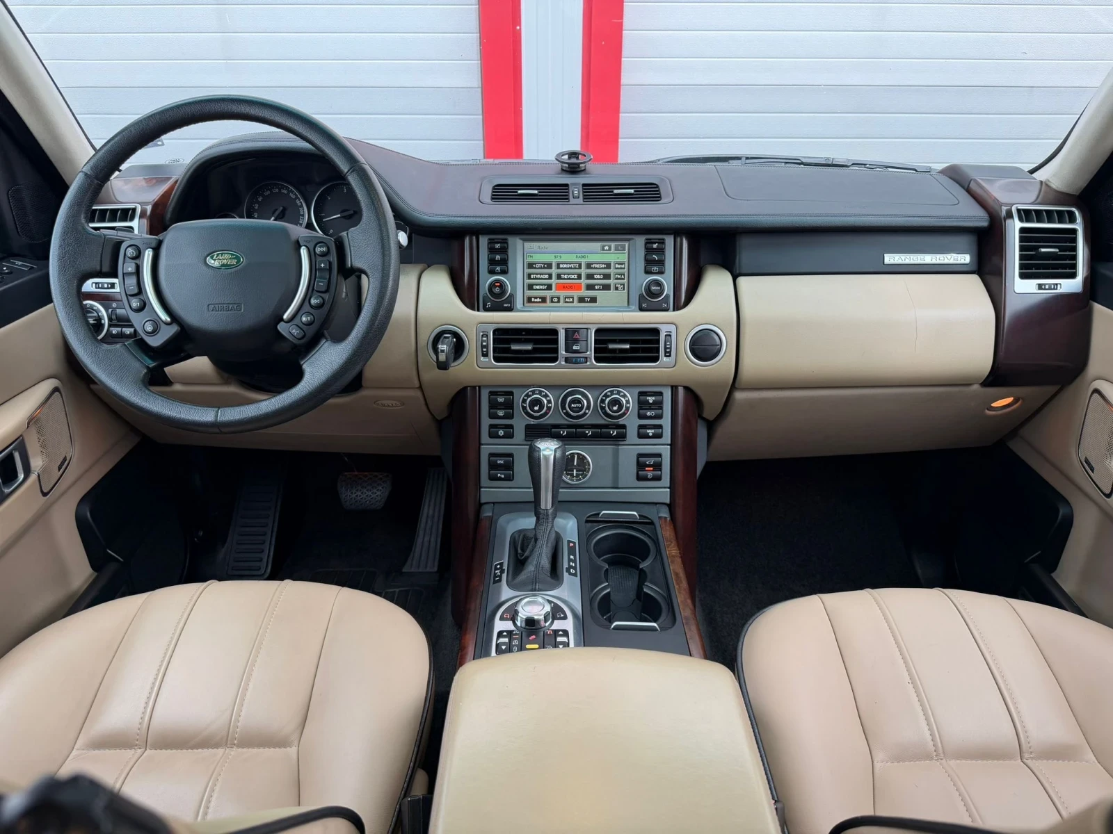 Land Rover Range rover 3.6D HSE AUTOMATIK NAVI KAMERA ЛИЗИНГ!!!, снимка 13 - Автомобили и джипове - 55826054