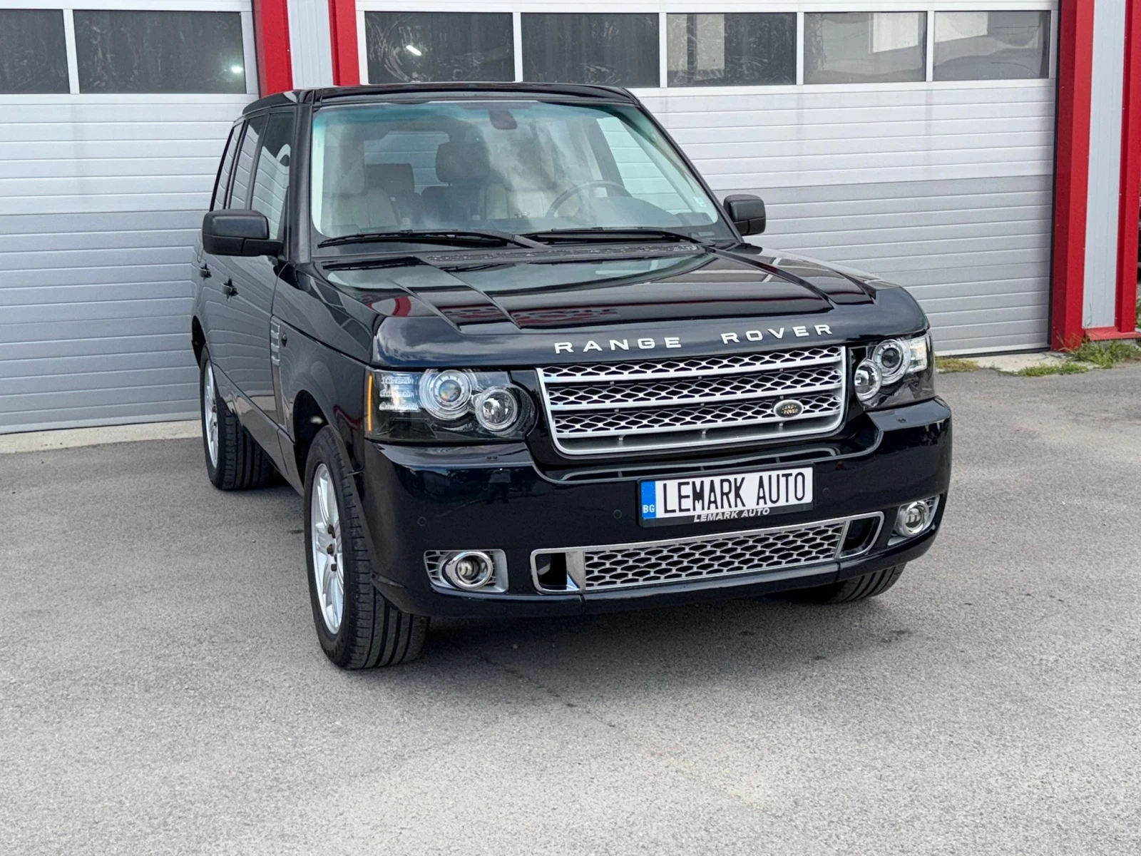 Land Rover Range rover 3.6D HSE AUTOMATIK NAVI KAMERA ЛИЗИНГ!!!, снимка 3 - Автомобили и джипове - 55826054