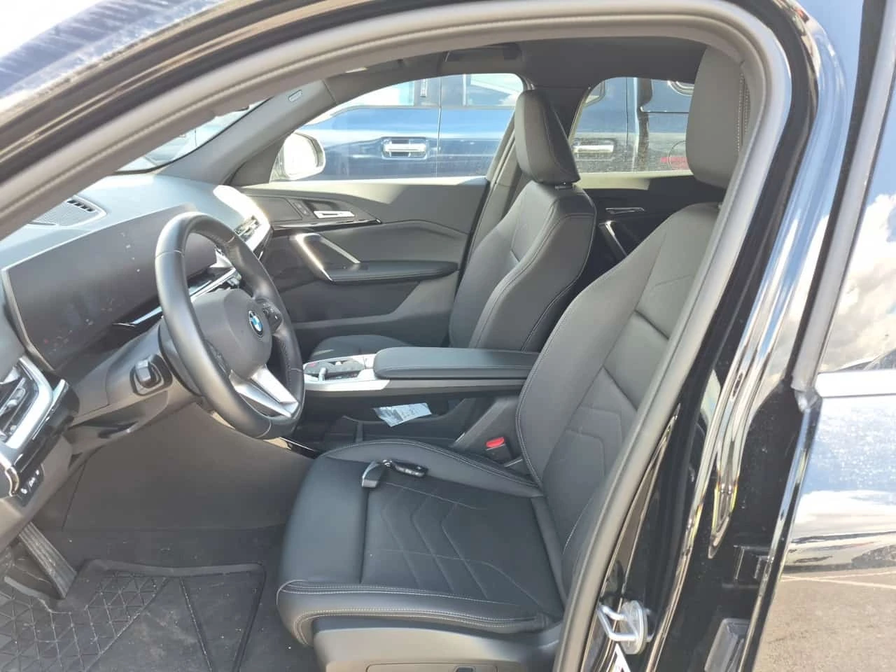BMW X2 XDRIVE28I| PANO| ПАМЕТ| ПОДГРЕВИ| 2 КЛЮЧА| , снимка 5 - Автомобили и джипове - 56324229