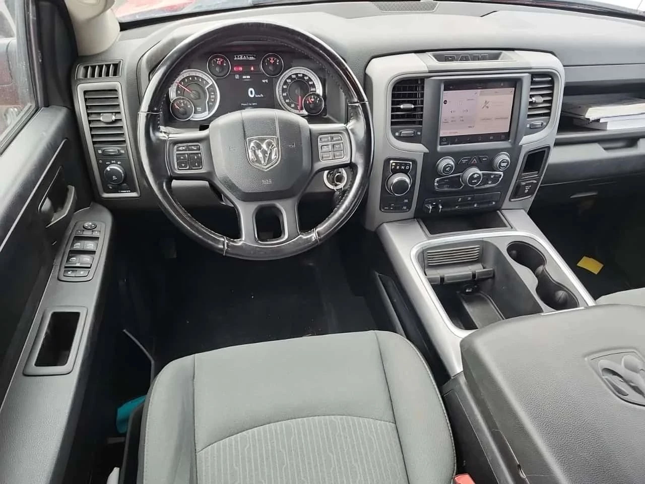 Dodge RAM 1500, снимка 10 - Автомобили и джипове - 56724645