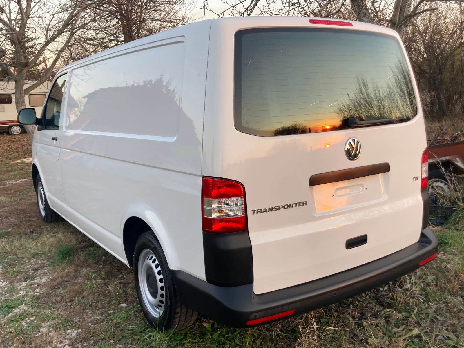 VW Transporter T5 2.0 TDI Long - изображение 7