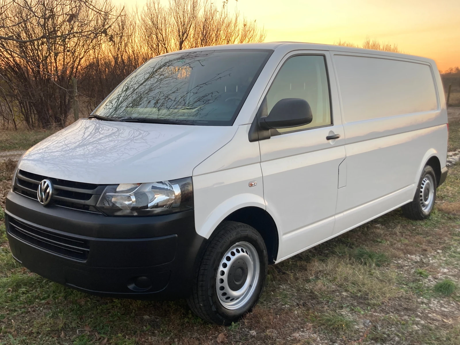 VW Transporter T5 2.0 TDI Long - изображение 3