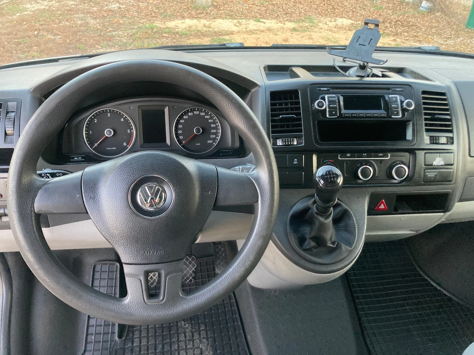 VW Transporter T5 2.0 TDI Long - изображение 9