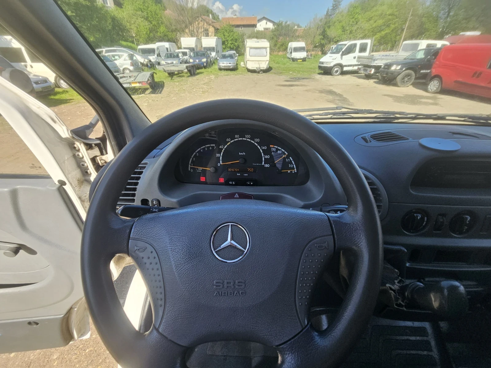 Mercedes-Benz Sprinter 313 2.2 TDI - изображение 8