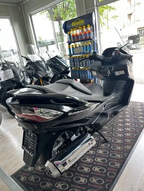 Suzuki Burgman 400i 05.2007г., снимка 7