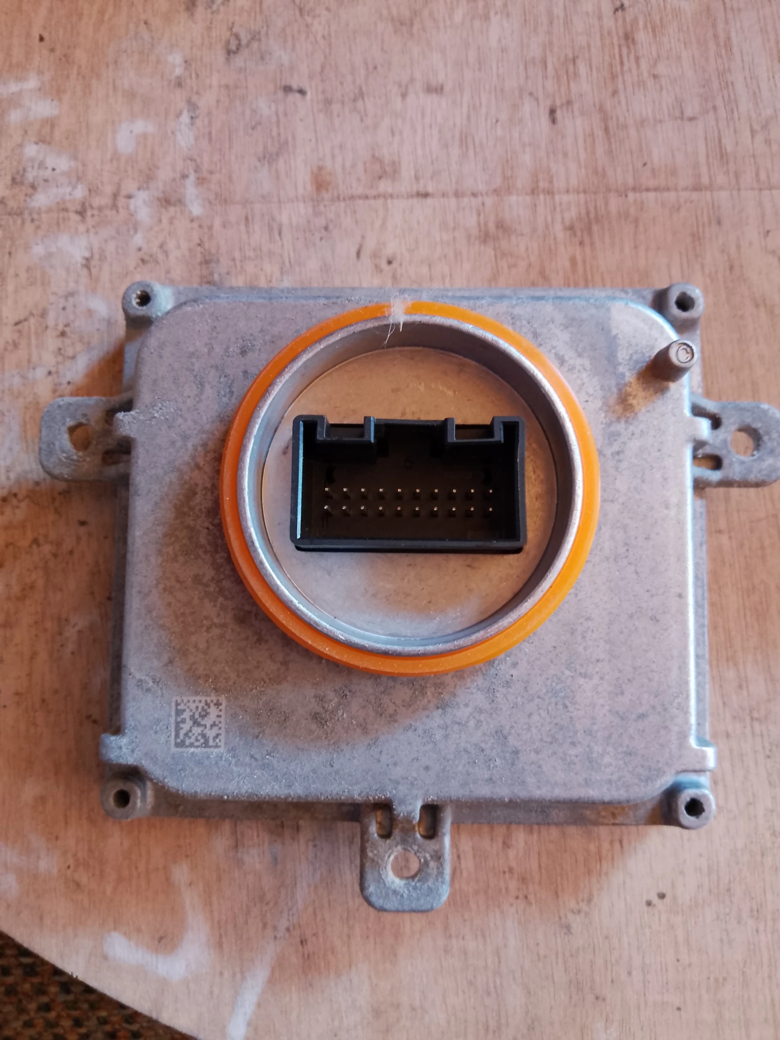 4G0907397Q    3  | Mobile.bg   2