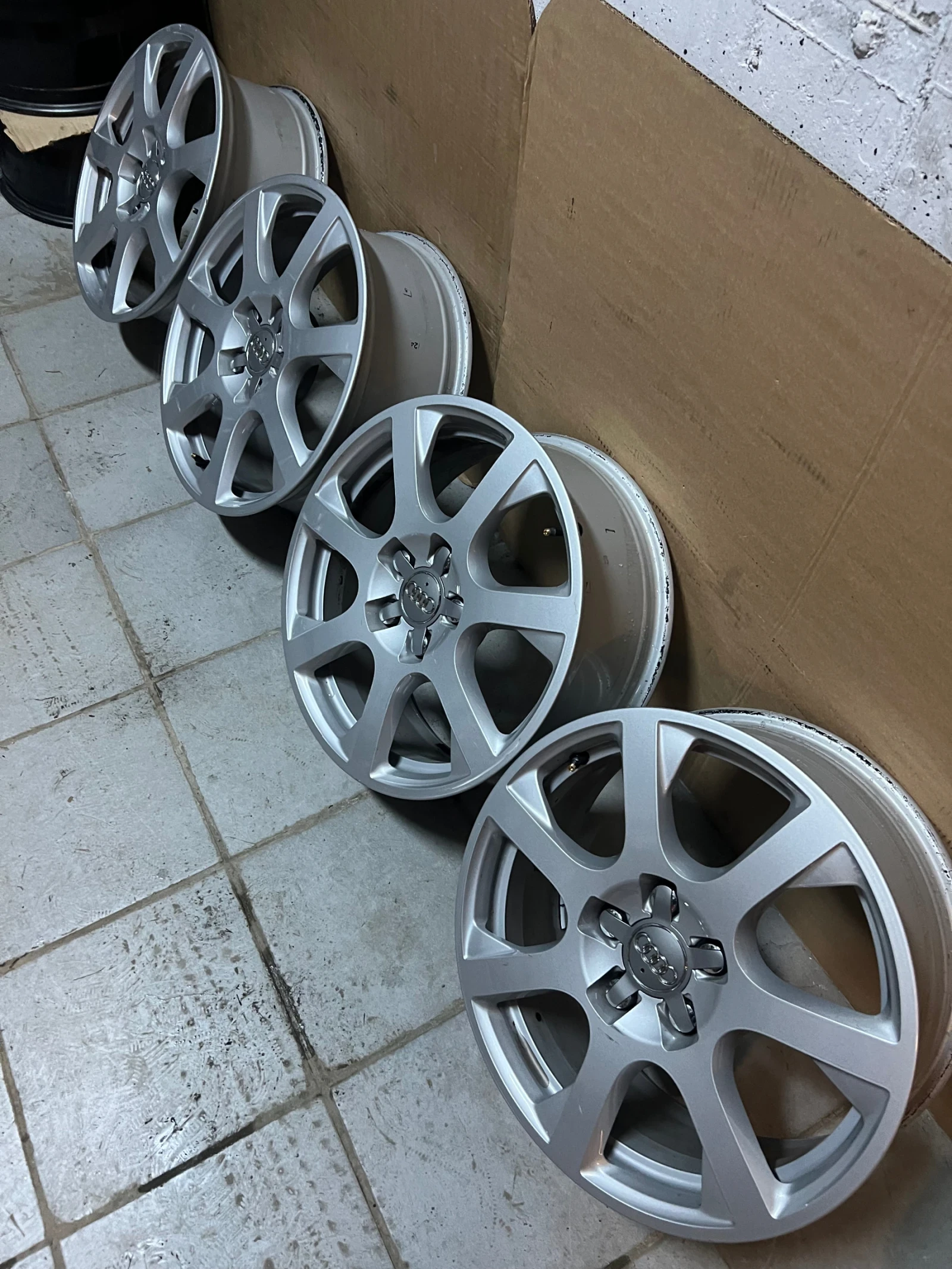 ������ | Mobile.bg � ����������� 3