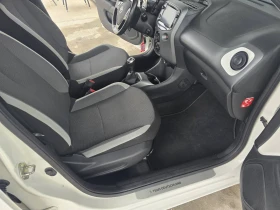 Toyota Aygo Камера| Джанти| Автопилот, снимка 11