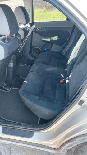 Honda Civic 1.8L I-VTEC газ/бензин, снимка 7