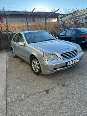 Mercedes-Benz C 220, снимка 1