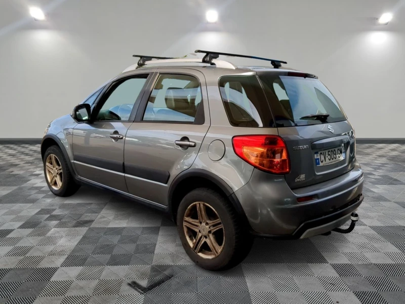 Suzuki SX4 2.0 DDIS GLX 4X4, снимка 5 - Автомобили и джипове - 47190561