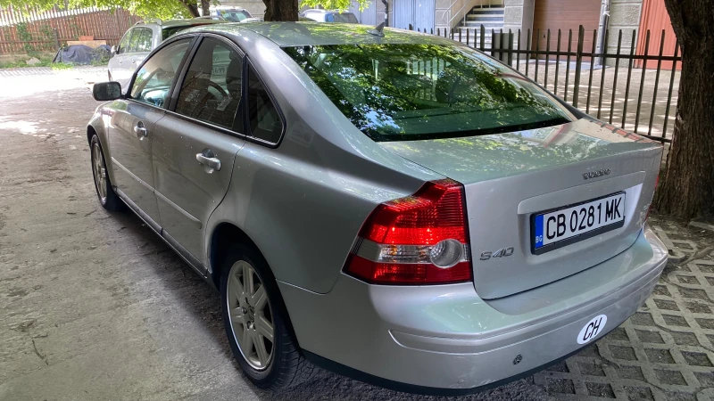 Volvo S40, снимка 4 - Автомобили и джипове - 47324448