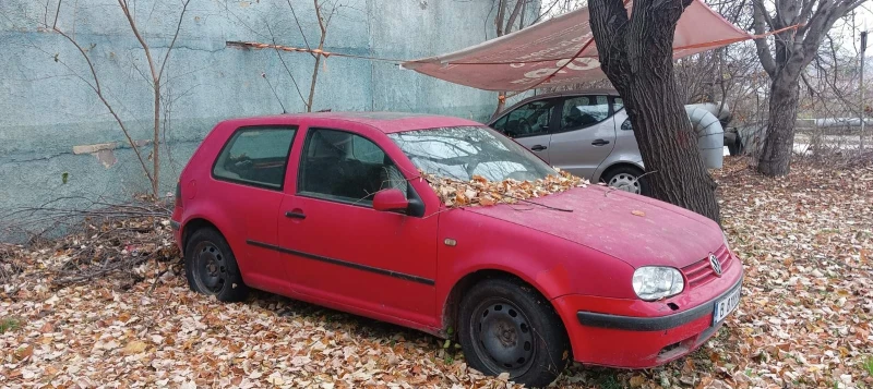 VW Golf, снимка 2 - Автомобили и джипове - 48535273