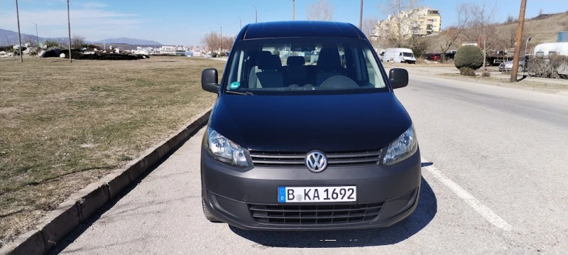 VW Caddy 1.6 TDI  MAXI, снимка 4 - Автомобили и джипове - 49421113