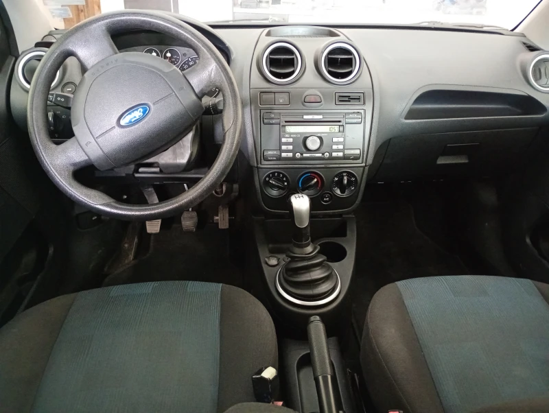 Ford Fiesta, снимка 9 - Автомобили и джипове - 49595271