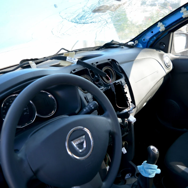 Dacia Sandero 0.9 Turbo, снимка 7 - Автомобили и джипове - 50767877